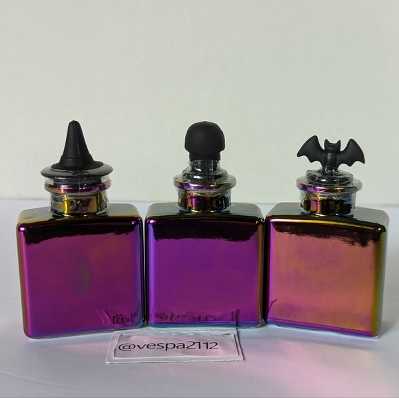 Target Bullseye Playground Halloween Potion Bottle Set Of 4 Glass W/ Stopper - Picture 2 of 7